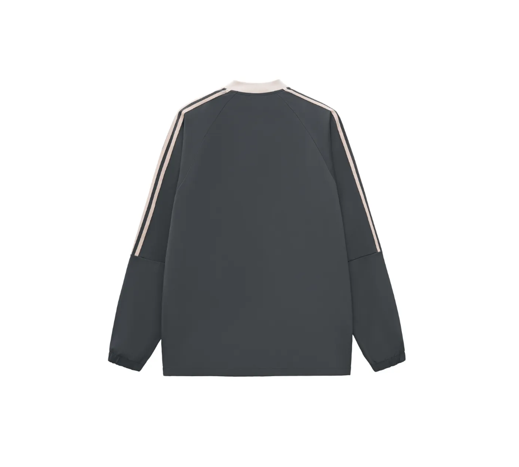 Color-Block V-Neck Long-Sleeve T-Shirt